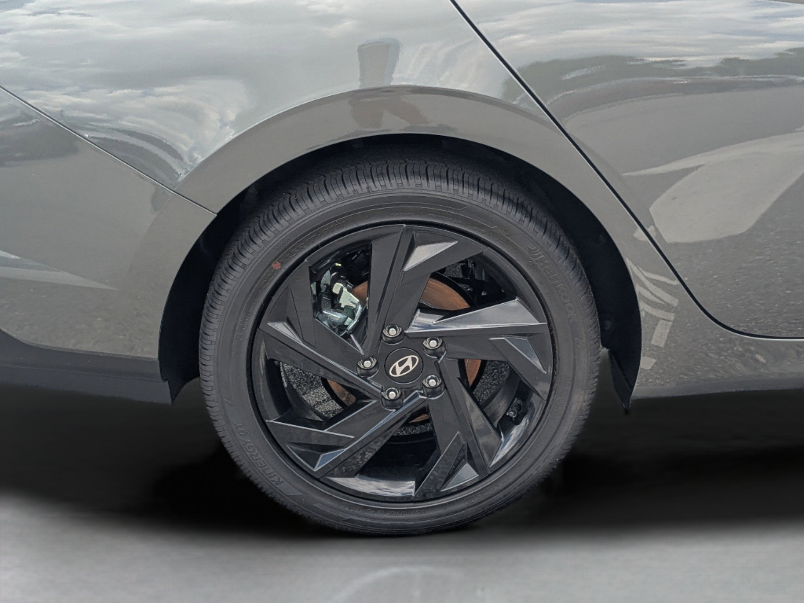 New 2026 Hyundai Elantra SEL Sport Premium FWD image 35