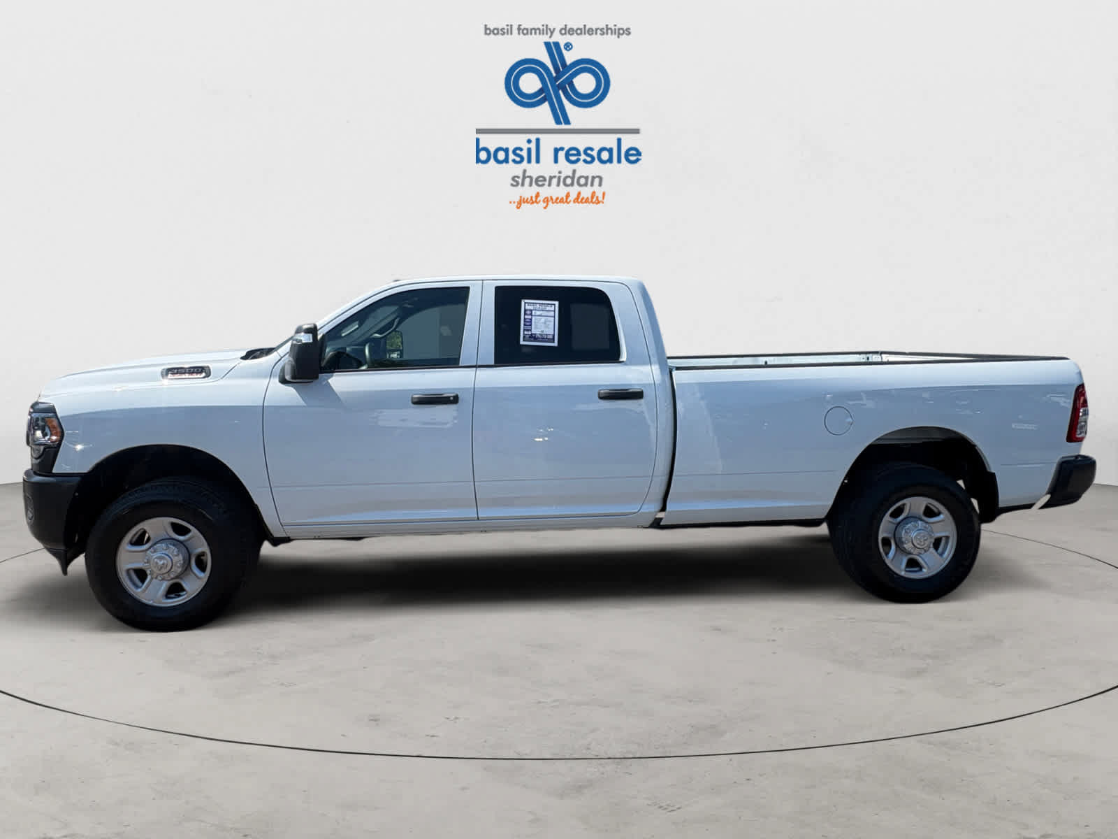 Used 2024 RAM 3500 Tradesman w/ Protection Group AWD/4WD image 4