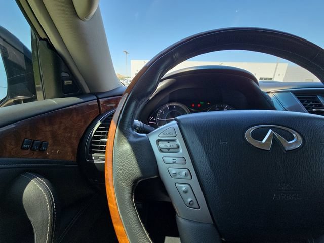 Used 2017 INFINITI QX80 2WD w/ Deluxe Technology Package image 11