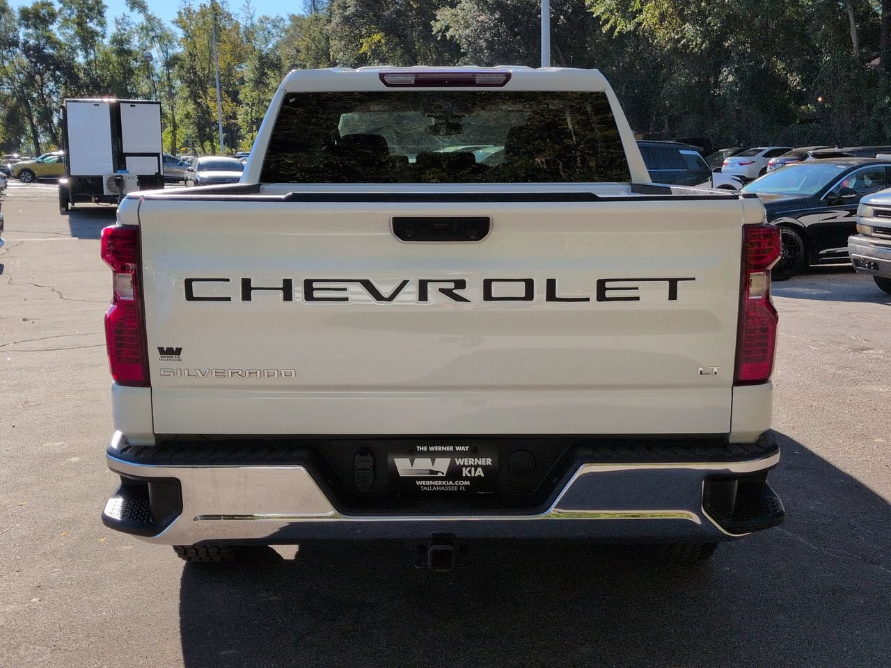 Used 2024 Chevrolet Silverado 1500 LT RWD image 6