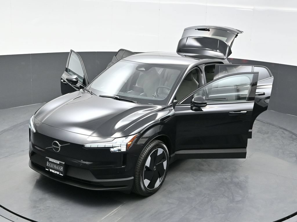 New 2026 Volvo EX30 Plus w/ Protection Package Premier AWD/4WD image 37
