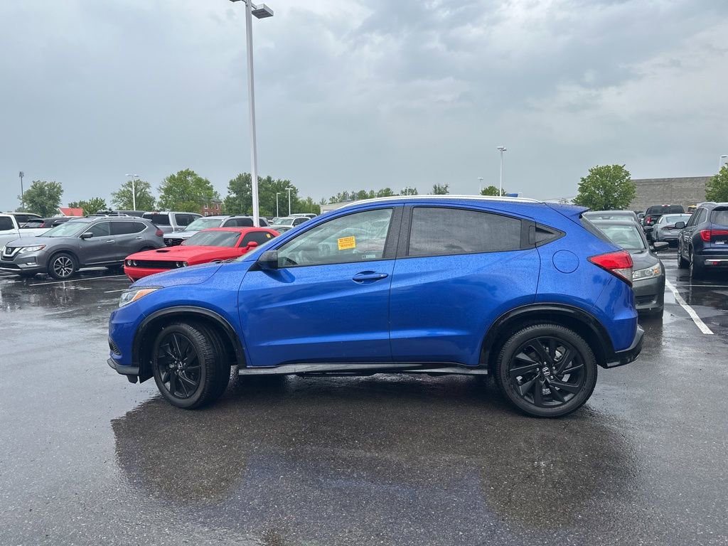Used 2021 Honda HR-V Sport image 7