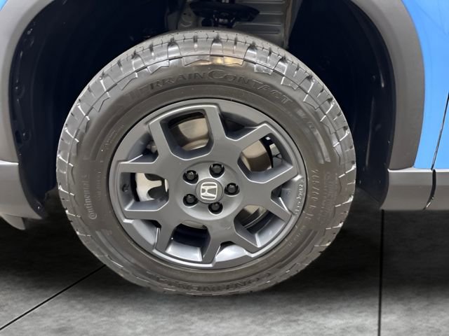 Used 2025 Honda Pilot TrailSport image 28