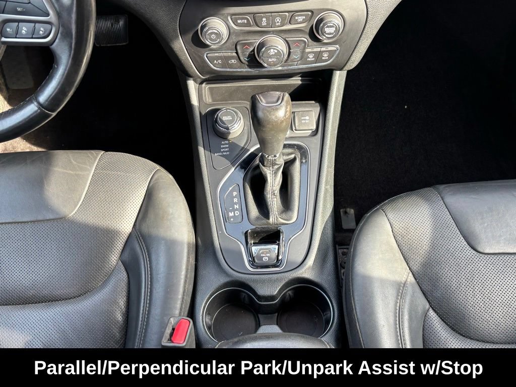 Used 2019 Jeep Cherokee Limited w/ Technology Group AWD/4WD image 18