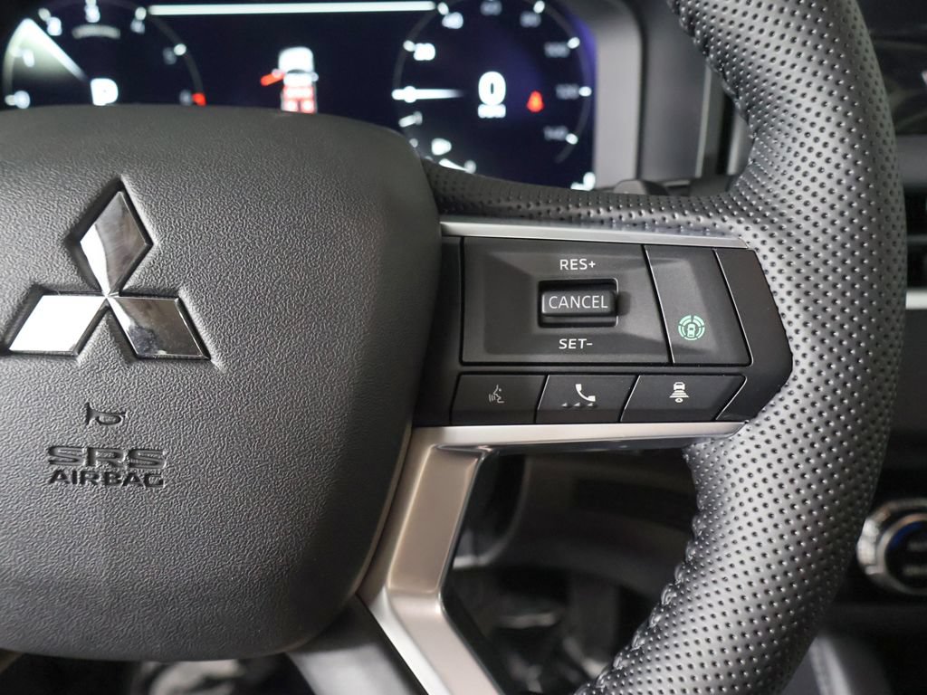 New 2026 Mitsubishi Outlander SE AWD/4WD image 42