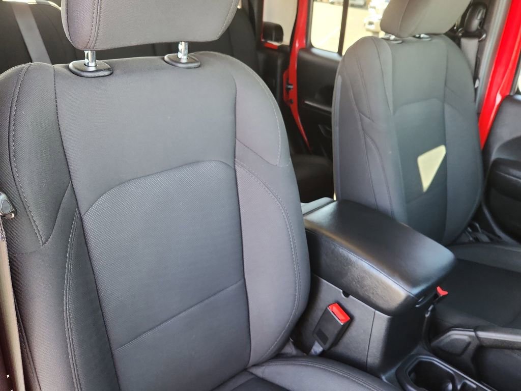 Used 2020 Jeep Gladiator Sport w/ Quick Order Package 23S image 17