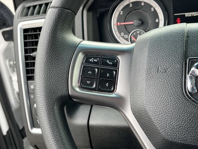 Used 2024 RAM 1500 Warlock AWD/4WD image 31