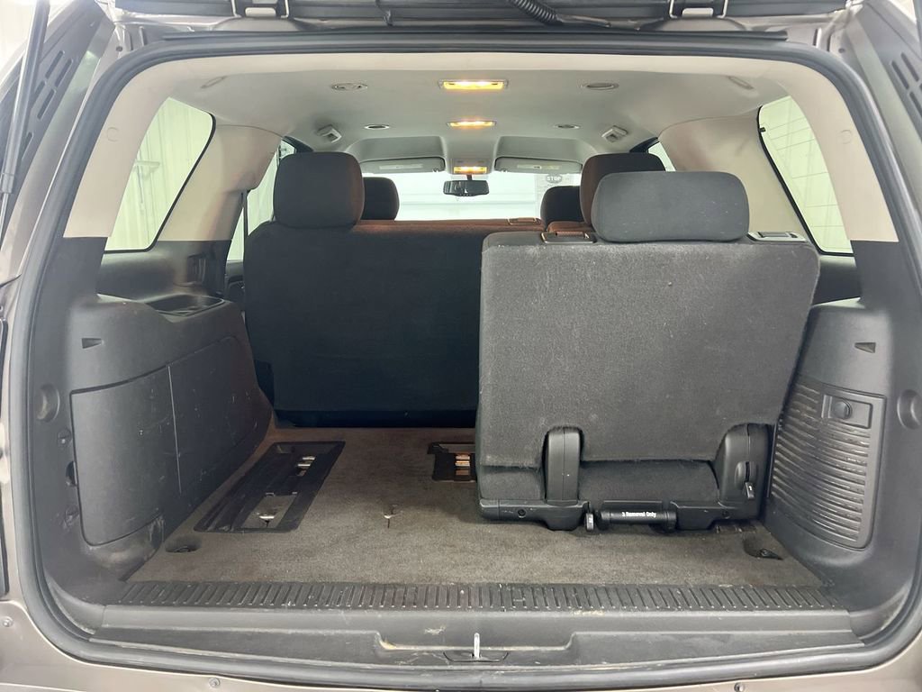 Used 2013 Chevrolet Tahoe LS w/ Convenience Package RWD image 23