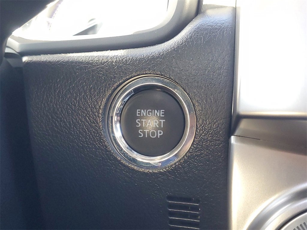 Used 2024 Toyota 4Runner Limited image 31