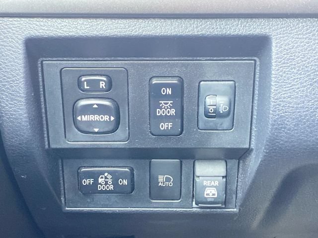 Used 2020 Toyota Tundra SR5 w/ SR5 Upgrade Package RWD image 15