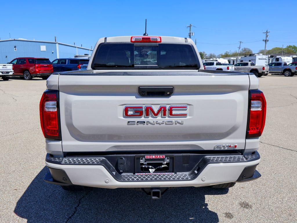 New 2026 GMC Canyon AT4 image 4