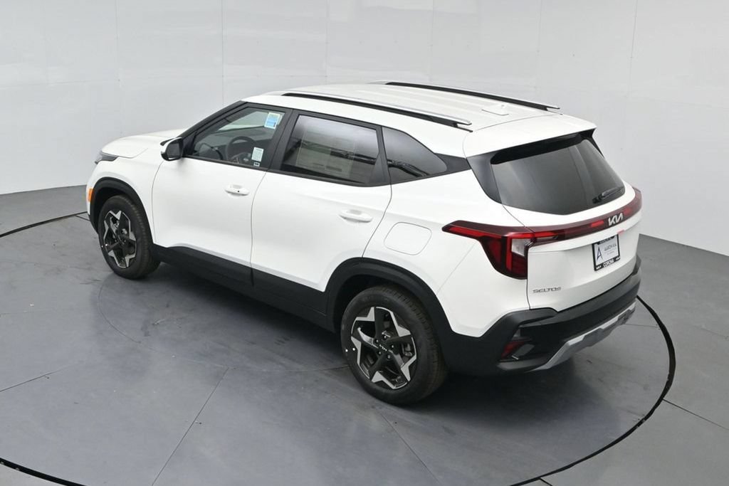 New 2026 Kia Seltos S FWD image 57