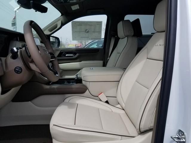 New 2026 GMC Yukon XL Denali w/ Advanced Technology Package AWD/4WD image 11