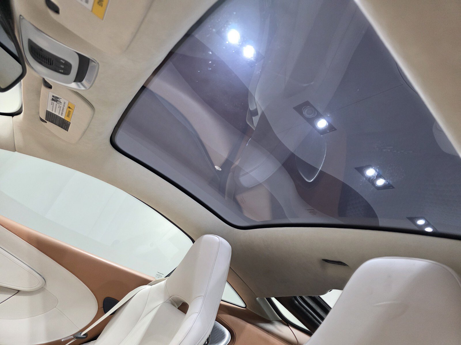 Used 2023 McLaren GT RWD image 9