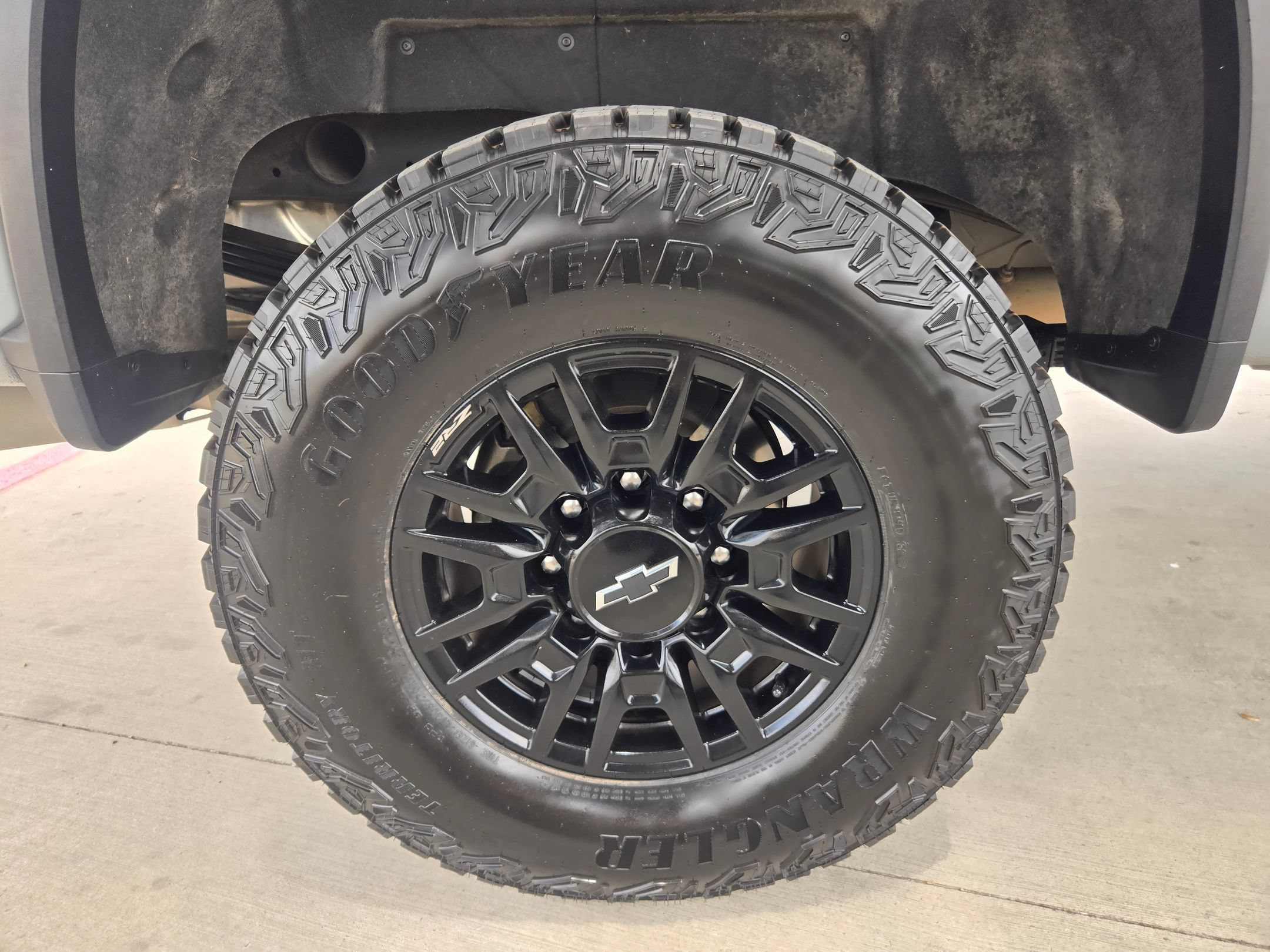 Certified 2024 Chevrolet Silverado 2500 ZR2 AWD/4WD image 26