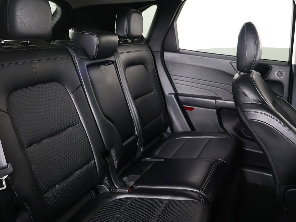 Used 2022 Ford Escape SEL w/ Technology Package image 36