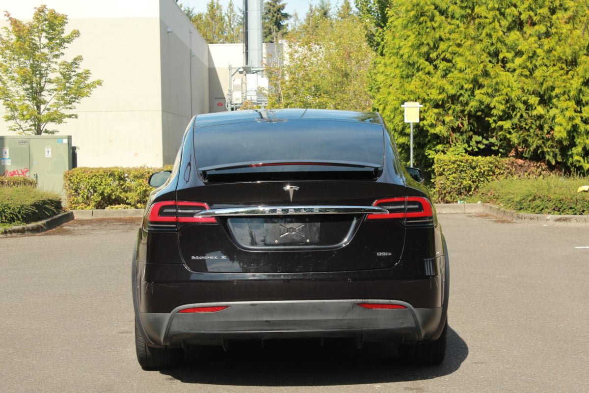 Used 2016 Tesla Model X 90D AWD/4WD image 6