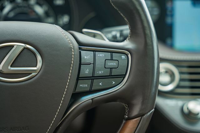 Used 2020 Lexus LS 500 AWD w/ Interior Upgrade Package image 35