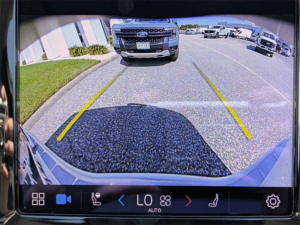 Certified 2023 Volvo XC60 B5 Ultimate image 21