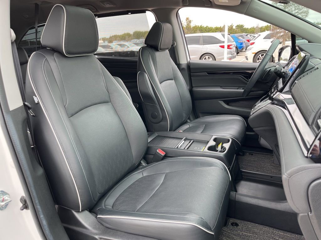 Certified 2024 Honda Odyssey Elite image 30