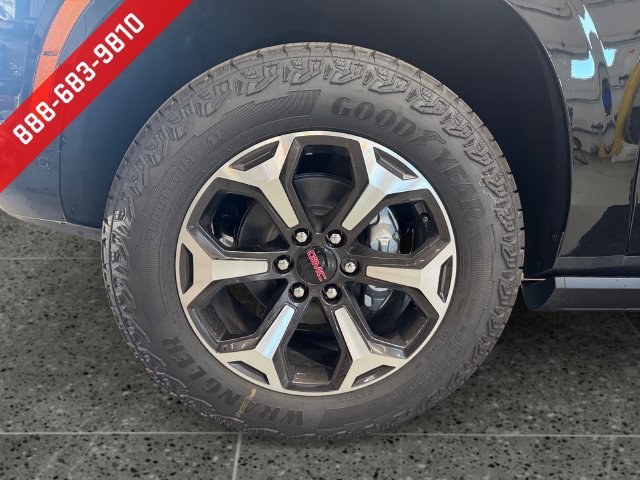 New 2026 GMC Yukon AT4 Ultimate AWD/4WD image 25