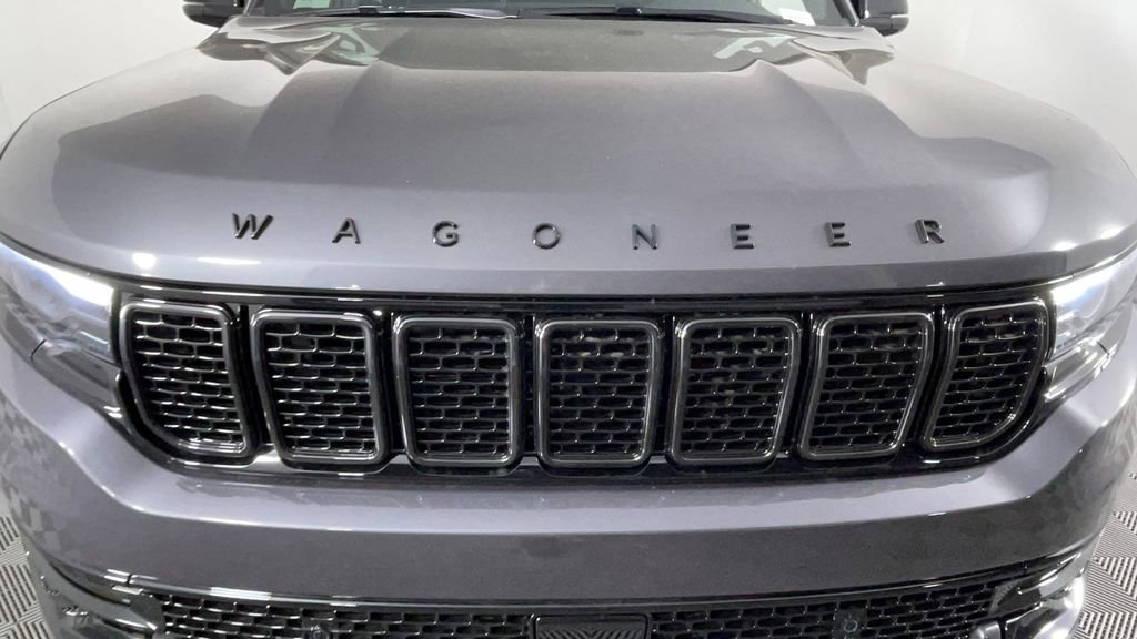 New 2025 Jeep Wagoneer L Series II image 10