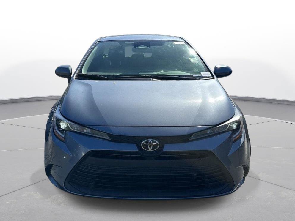 Used 2024 Toyota Corolla LE w/ LE Convenience Package FWD image 3
