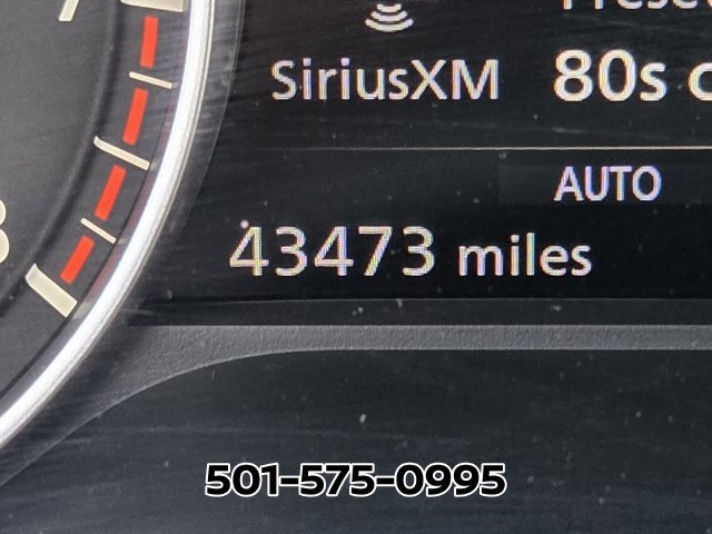 Used 2025 Nissan Pathfinder SL AWD/4WD image 33