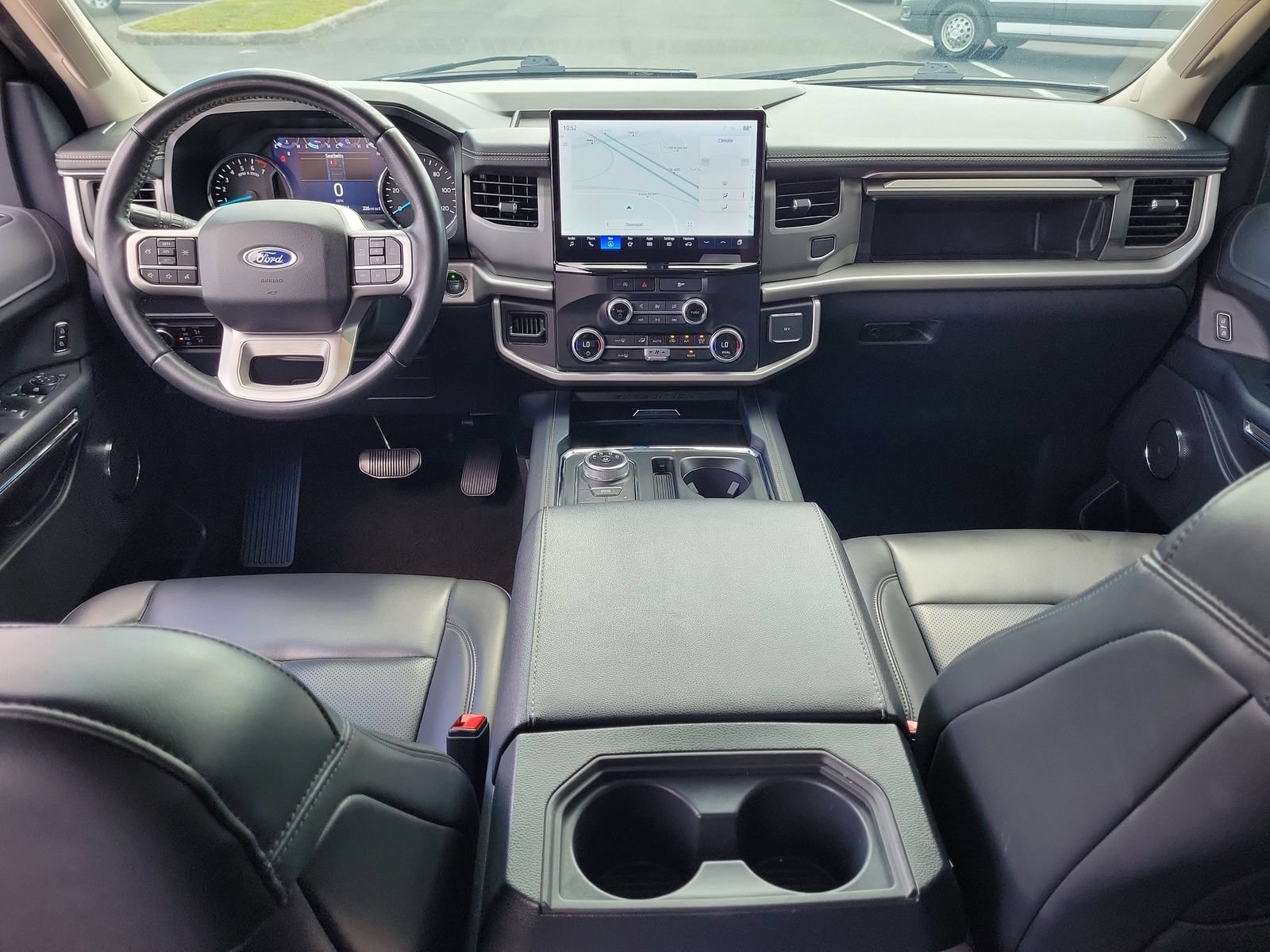 Certified 2023 Ford Expedition XLT RWD image 13