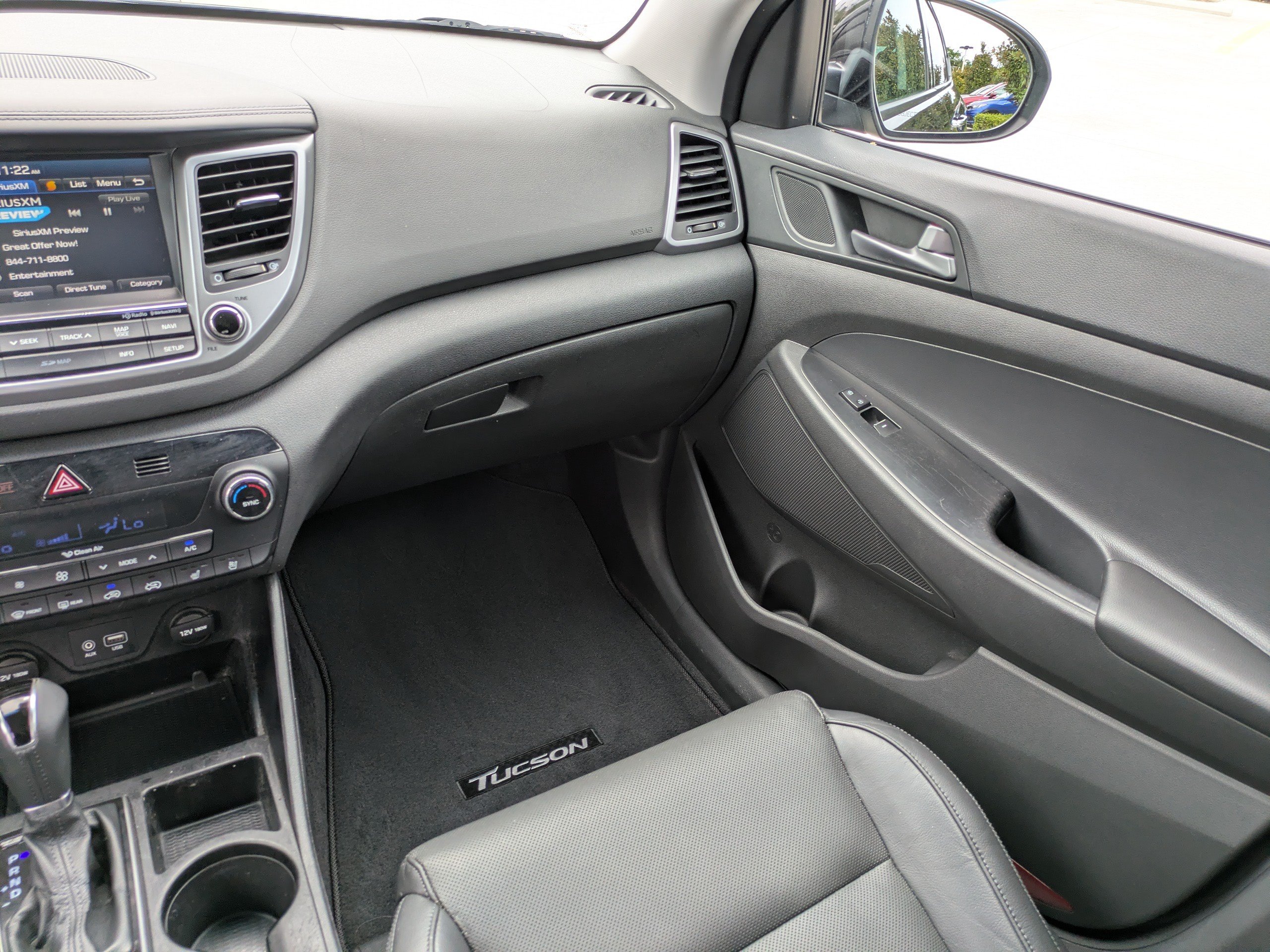 Used 2016 Hyundai Tucson Limited w/ Option Group 03 FWD image 16