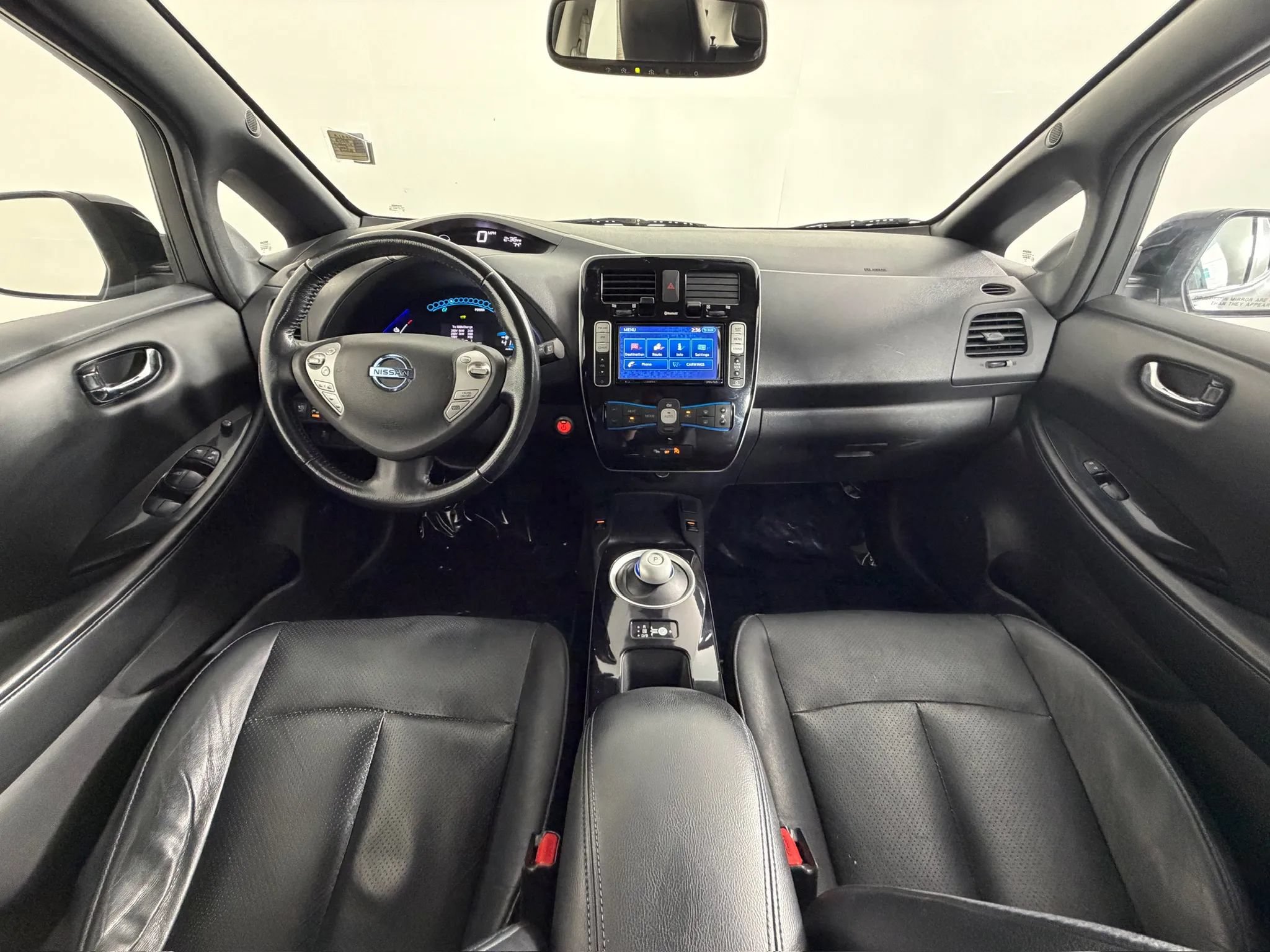 Used 2013 Nissan Leaf SL w/ Premium Pkg FWD image 8