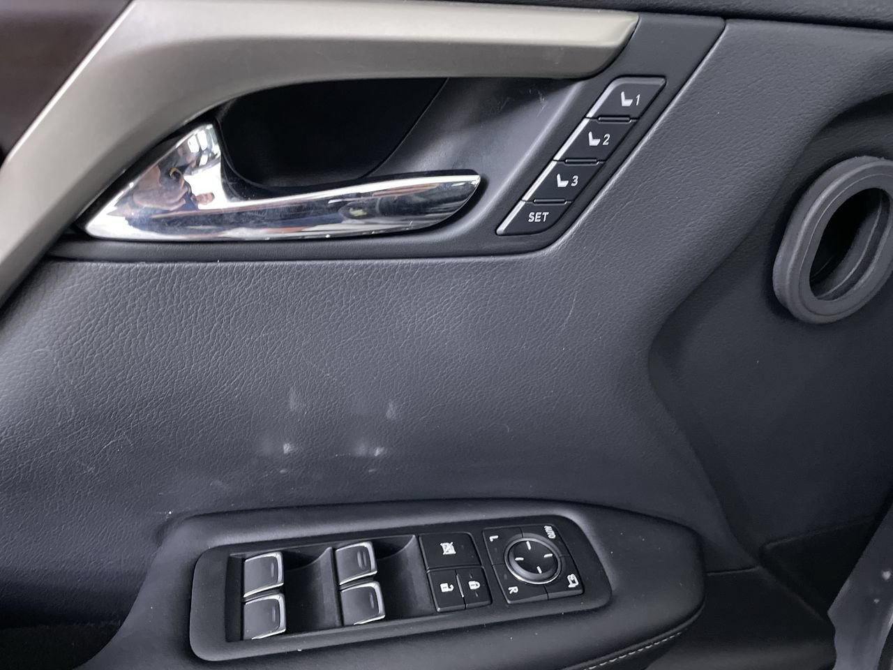Used 2021 Lexus RX 350 AWD w/ Premium Package image 11