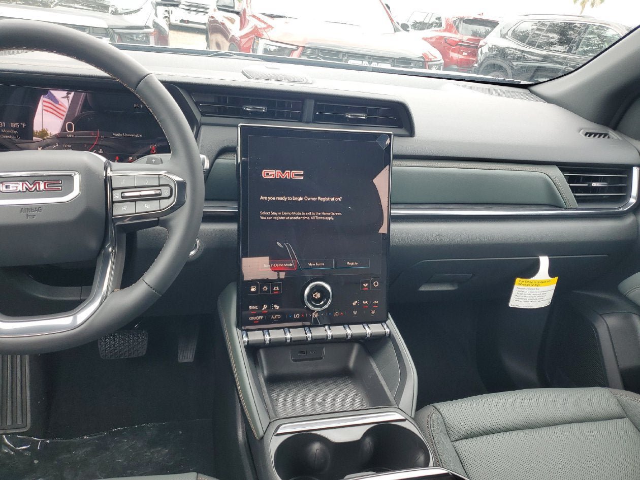 New 2027 GMC Terrain AT4 w/ Technology Package II AWD/4WD image 14