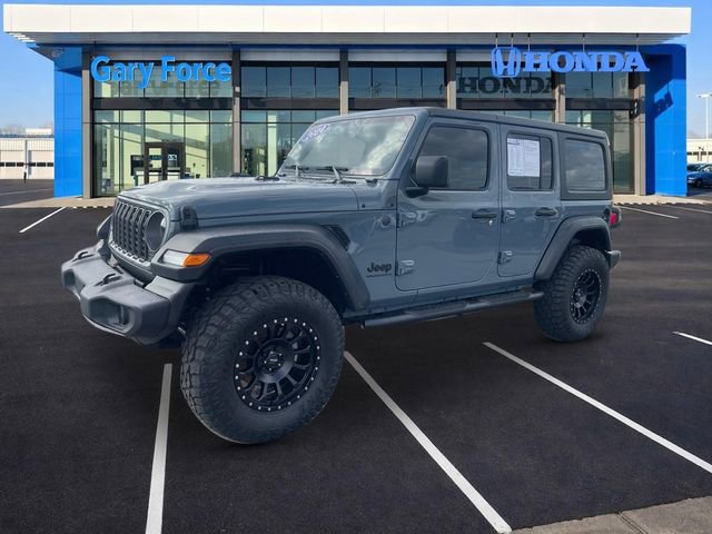 Used 2024 Jeep Wrangler Unlimited Sport AWD/4WD image 4