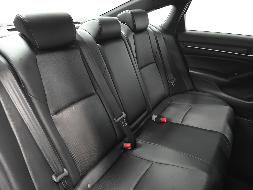 Used 2019 Honda Accord Sport image 16
