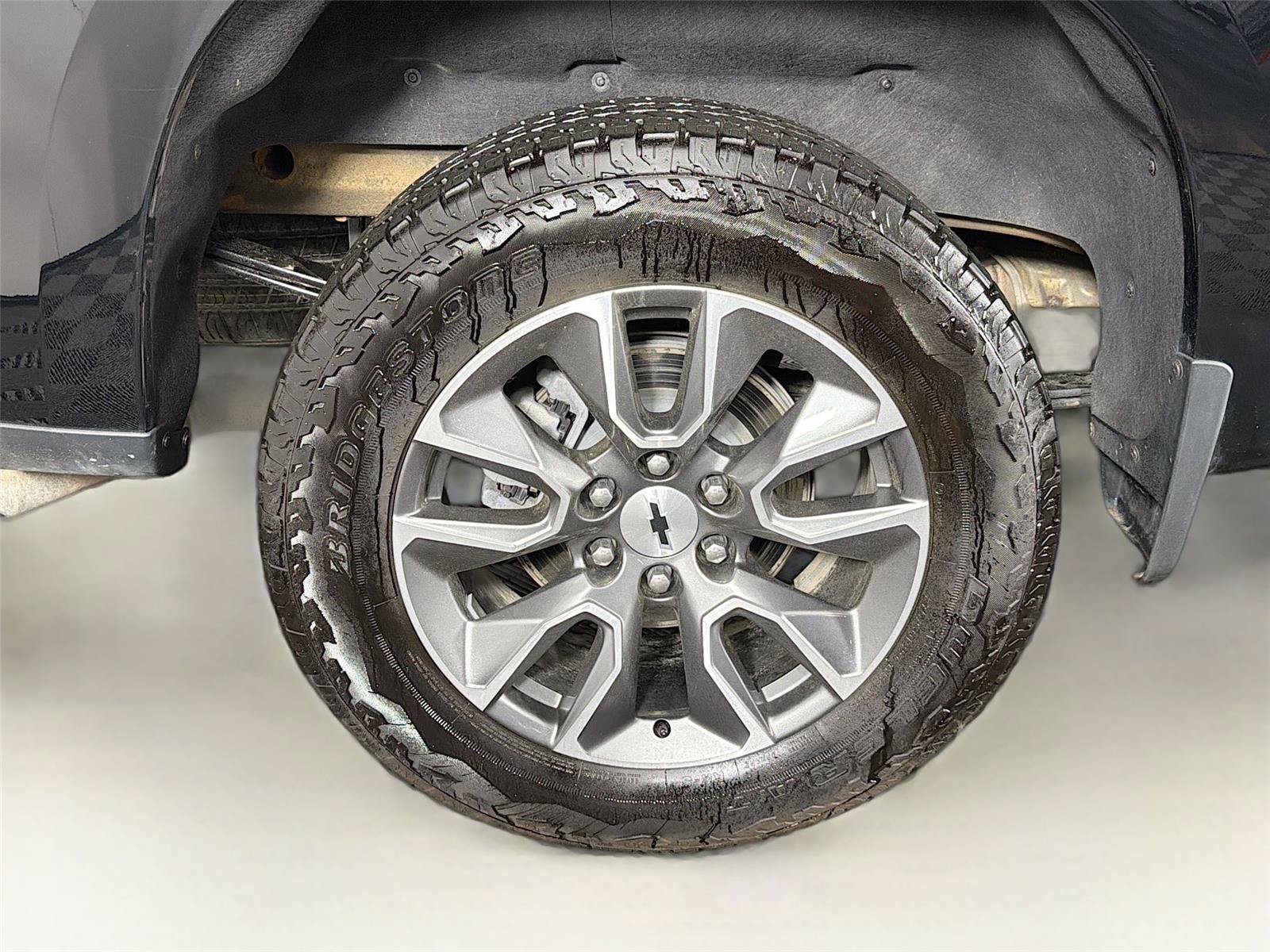 Used 2024 Chevrolet Silverado 1500 RST w/ Protection Package AWD/4WD image 35