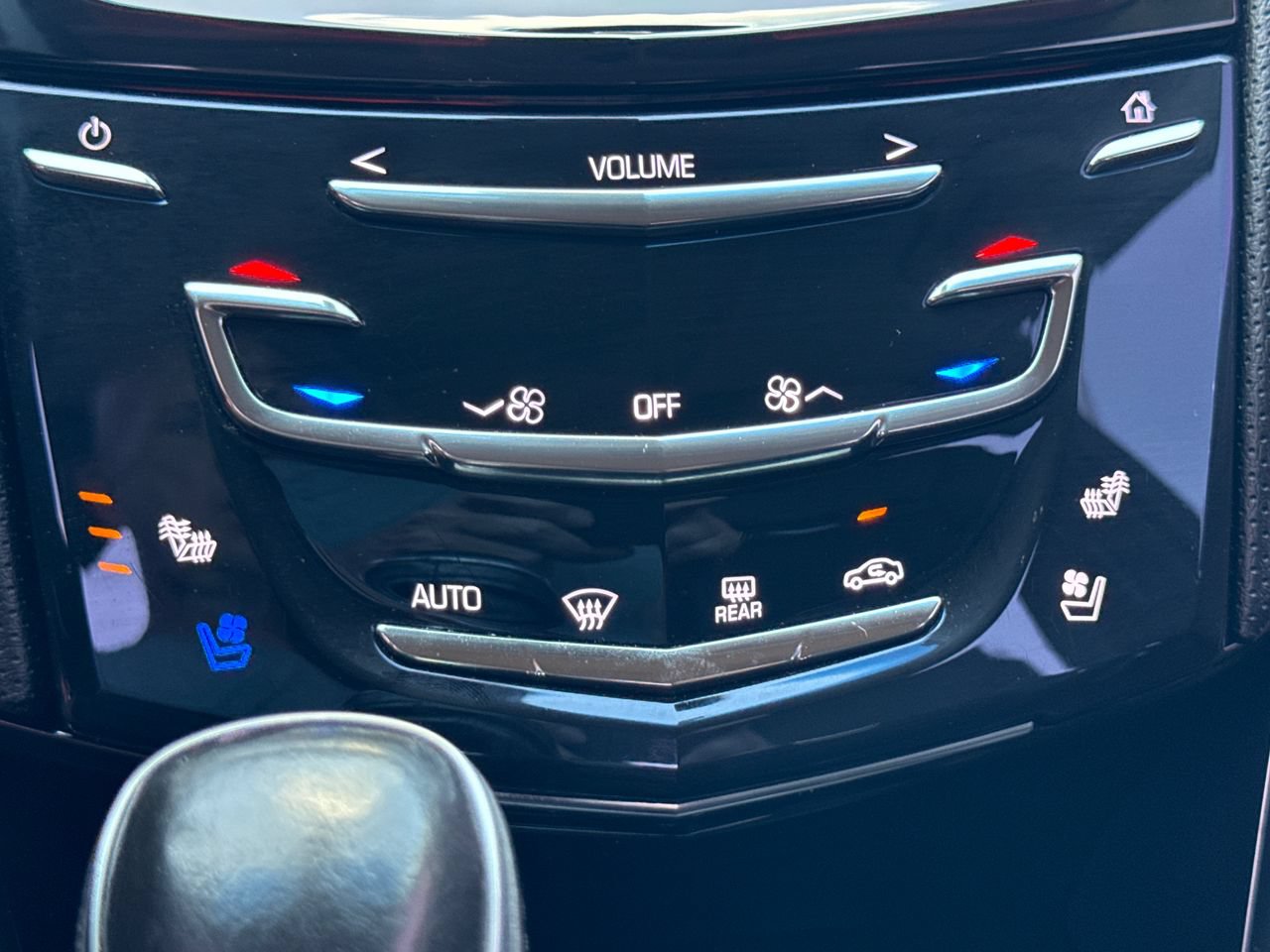 Used 2019 Cadillac XTS Luxury AWD/4WD image 22