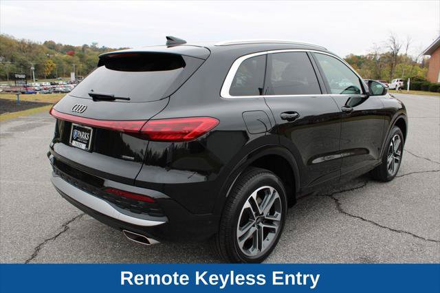 Certified 2025 Audi Q5 Premium w/ Convenience Package AWD/4WD image 10