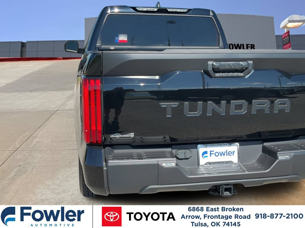 Certified 2025 Toyota Tundra SR5 w/ SR5 Premium Package AWD/4WD image 28