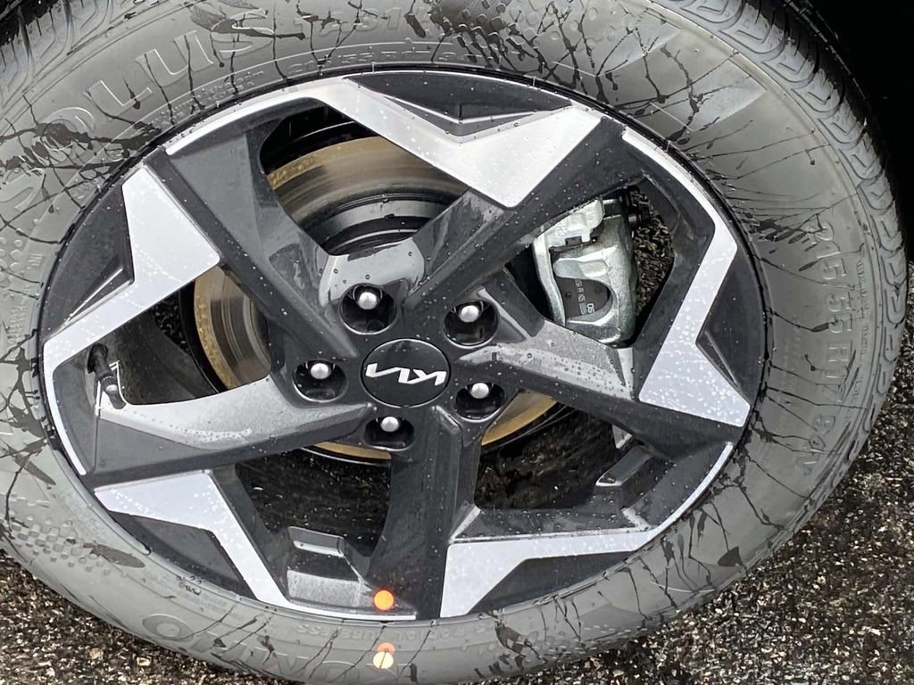 New 2026 Kia Seltos S AWD/4WD image 5