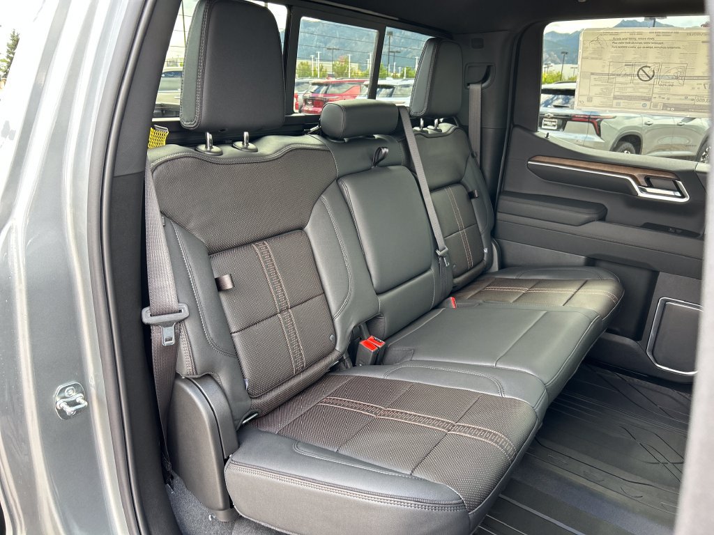 New 2026 Chevrolet Silverado 1500 High Country AWD/4WD image 22