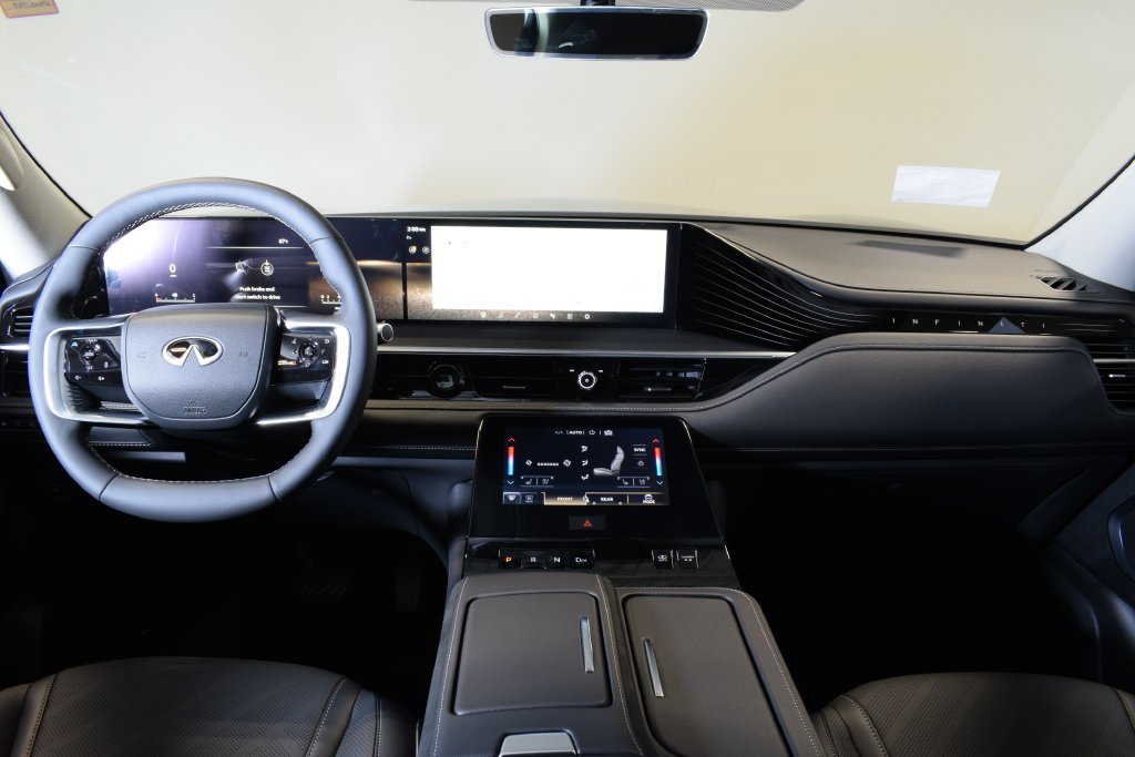 New 2027 INFINITI QX80 Luxe w/ Cargo Package AWD/4WD image 14