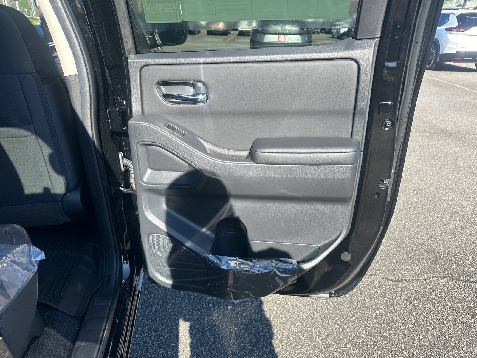 New 2026 Nissan Frontier SV w/ SV Convenience Package RWD image 16