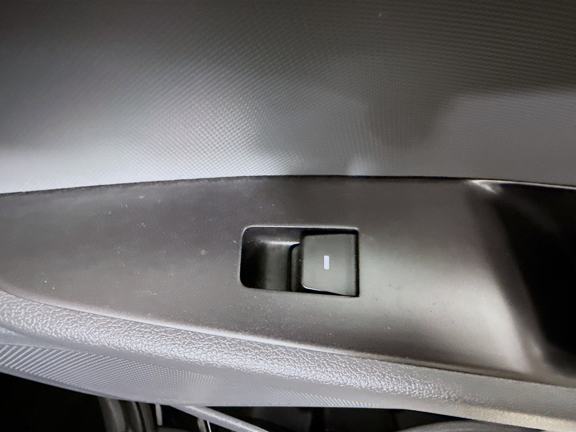 Used 2019 Hyundai Ioniq Limited image 31