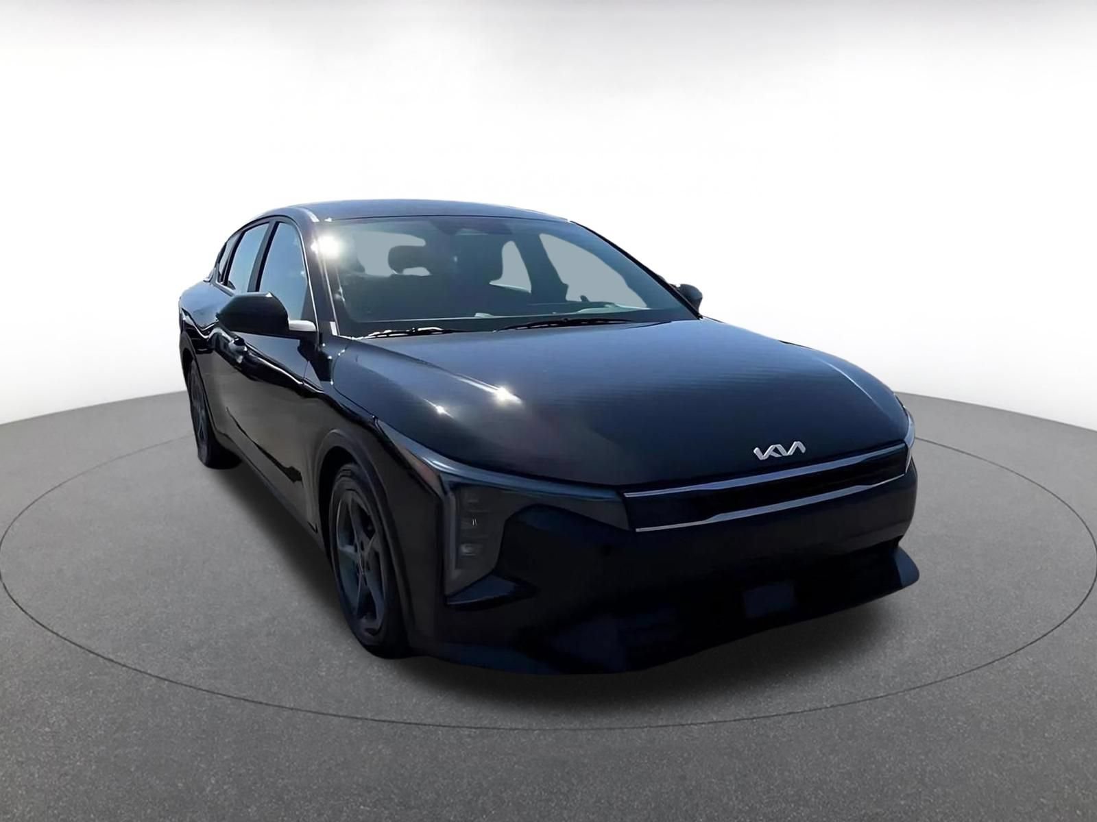 Used 2025 Kia K4 FWD image 3