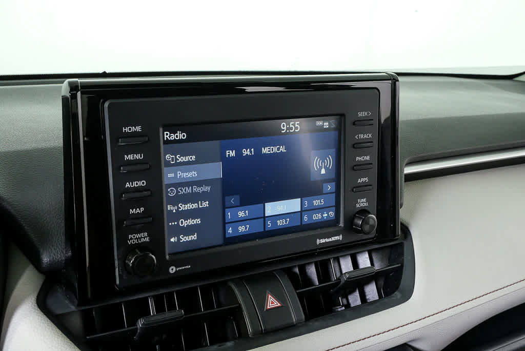 Used 2021 Toyota RAV4 XLE w/ Convenience Package image 14