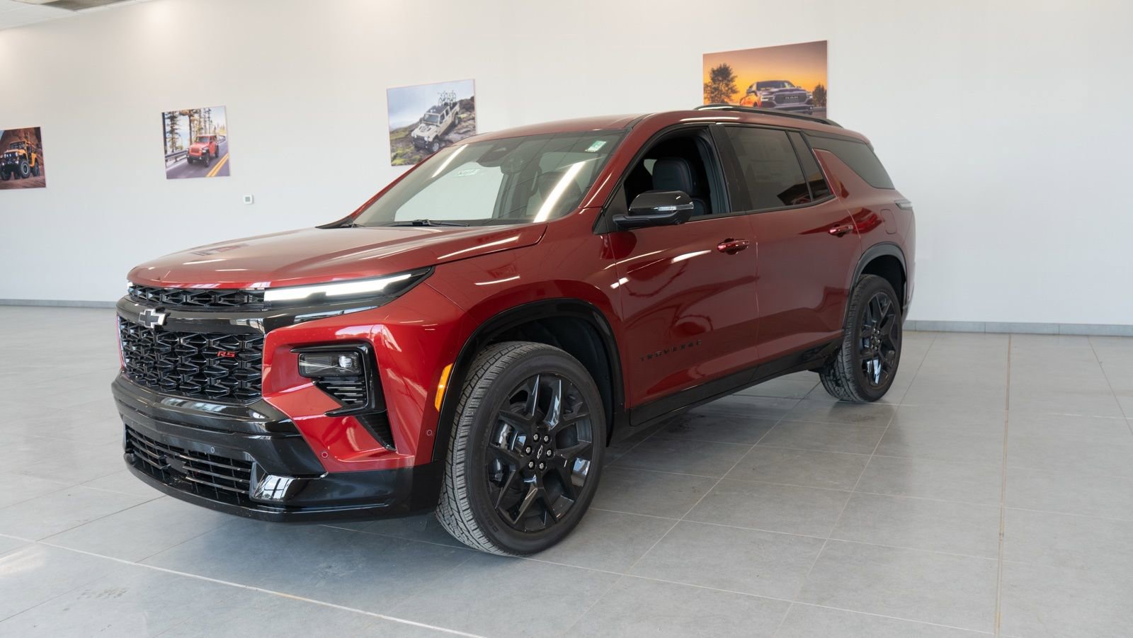 New 2026 Chevrolet Traverse RS w/ LPO, Floor Liner Package image 1
