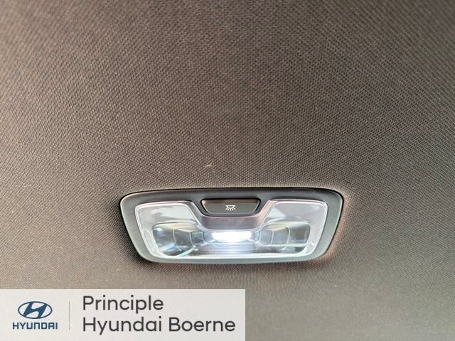Certified 2025 Hyundai Santa Cruz SE FWD image 30
