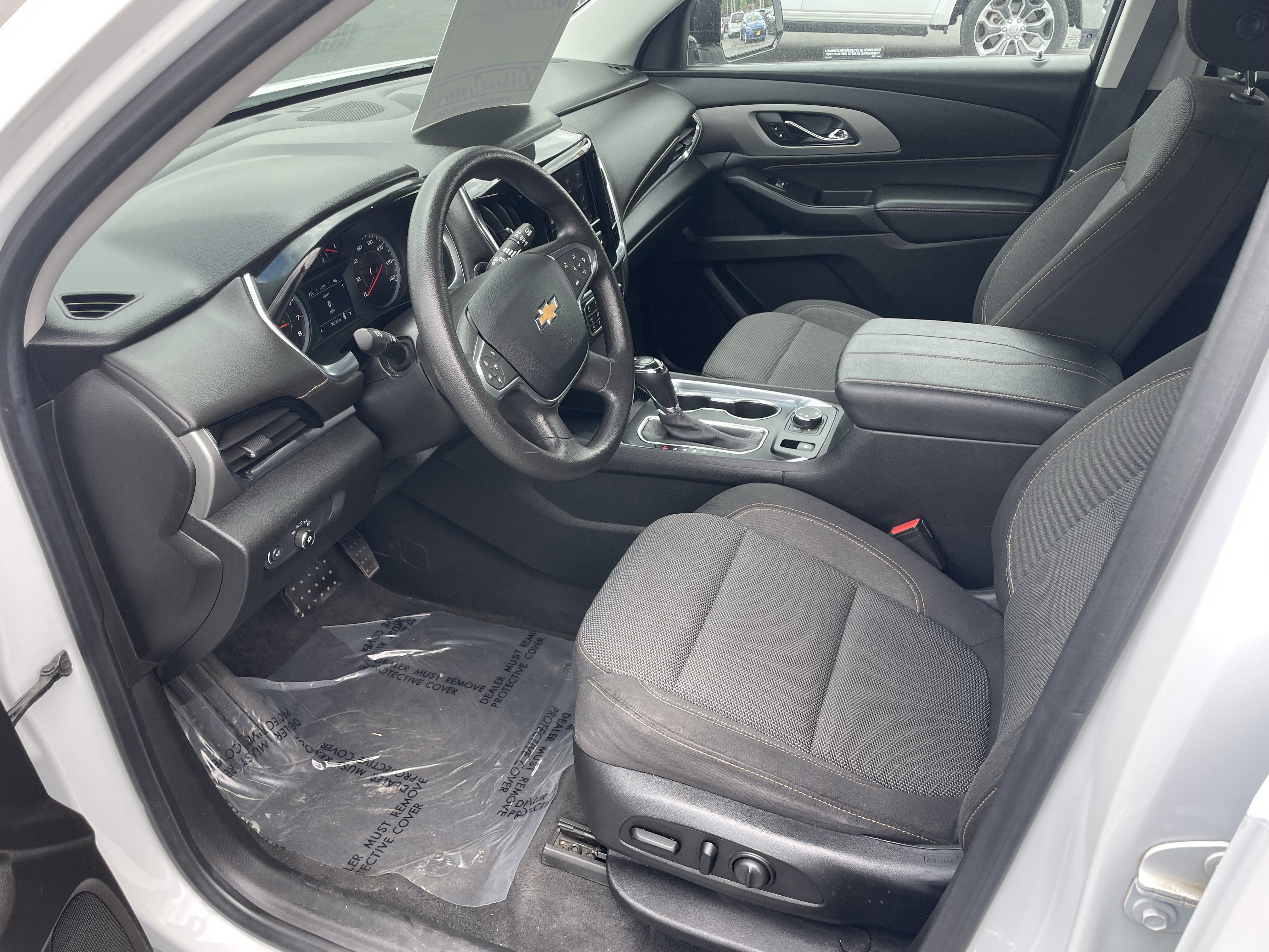 Used 2020 Chevrolet Traverse LS AWD/4WD image 12