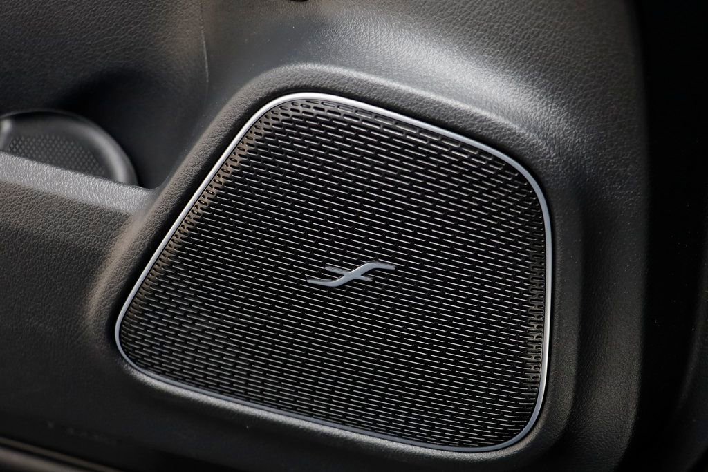 Used 2025 Mercedes-Benz GLB 35 AMG 4MATIC image 7